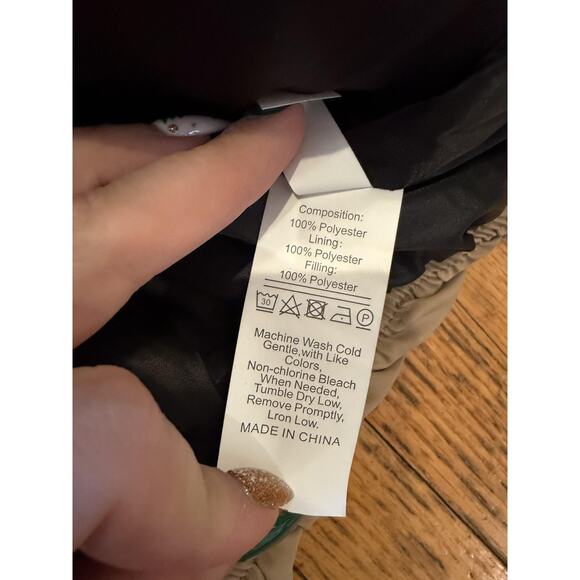 Shein Jacket Womens Large Beige Puffer Coat Zip Front Quilted Cropped Hem Warm - Picture 6 of 9